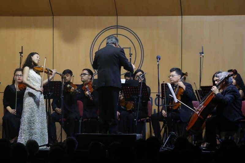 Concierto-20-anos-Camerata-UNAB-51-800×533-1