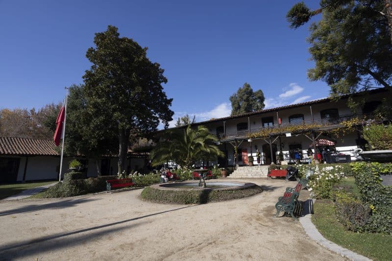 Dia-de-los-patrimonios-Unab-9393-800×534-1