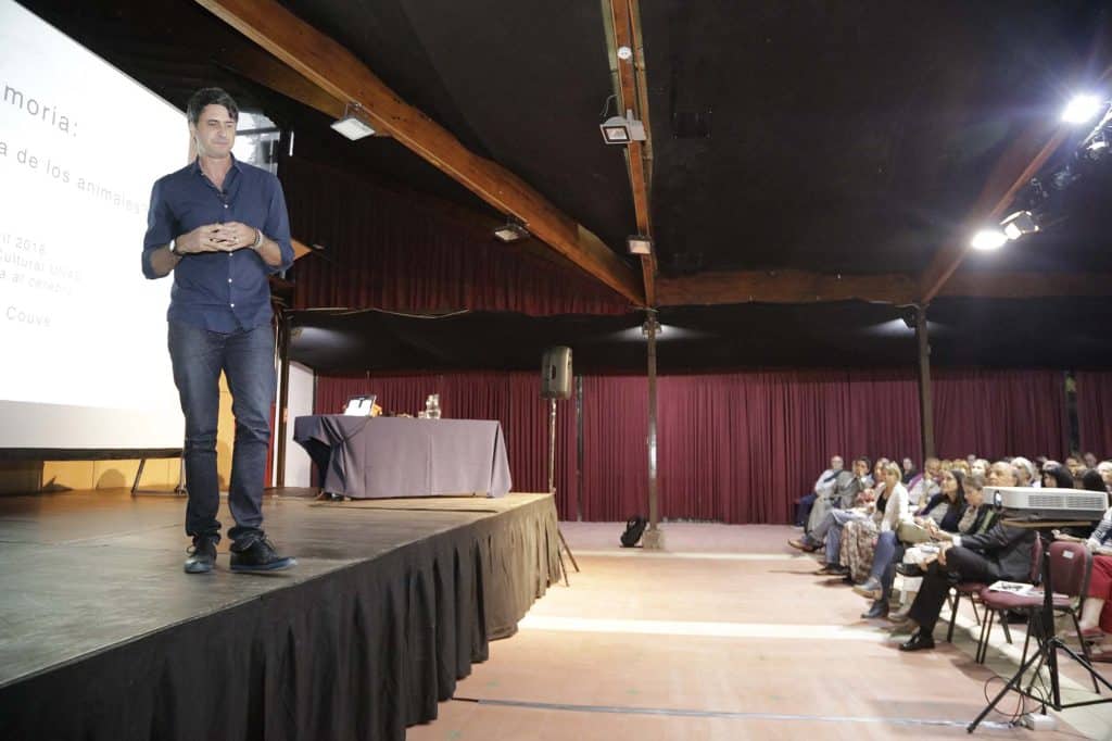 Encuentro-Cultural-Una-mirada-al-cerebro-unab-casona-19