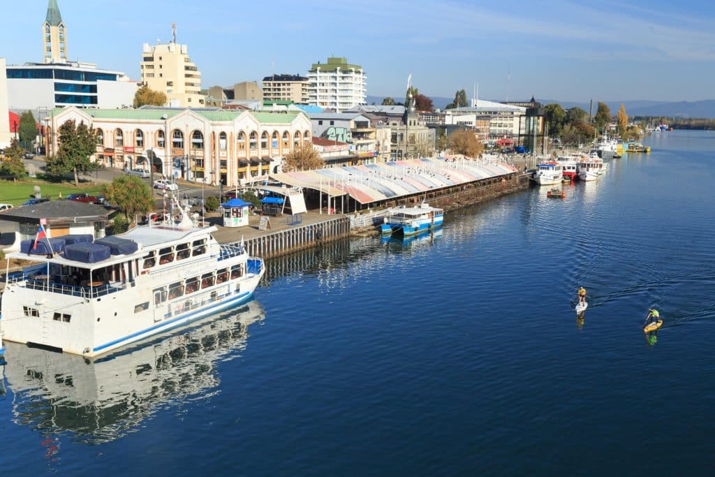 VALDIVIA