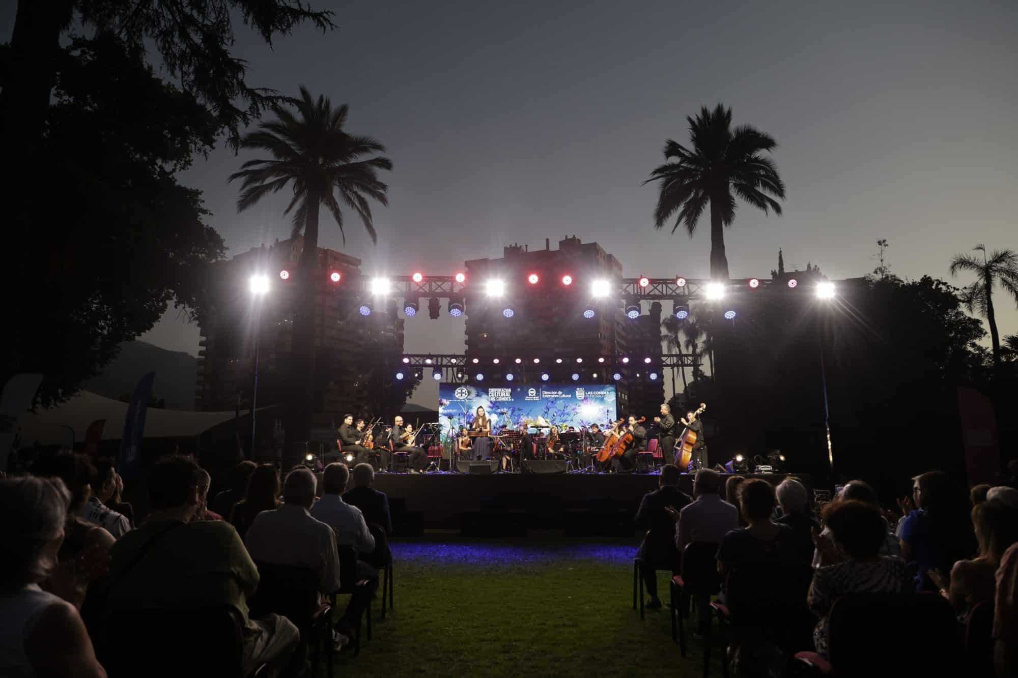 Concierto-_El-encanto-de-la-guitarra-con-la-Camerata-UNAB-CR77-2000x1333