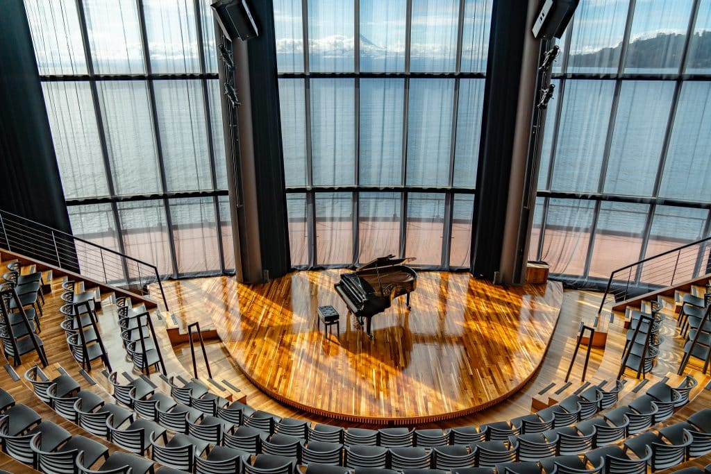 53141400638_da40d0863c_k