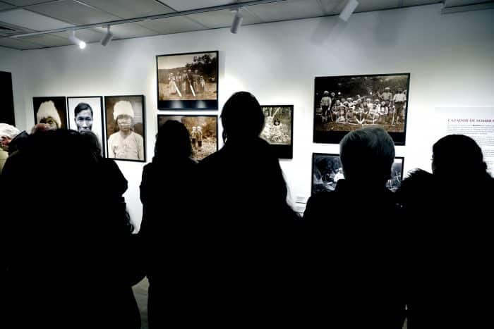 exposición-Descubriendo-a-los-fueguinos-CR30-700×467